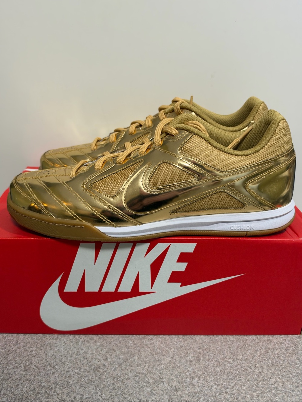 Nike Gato LV8 Metallic Gold White Gum Light Brown Size 9 Men NEW IB3566700